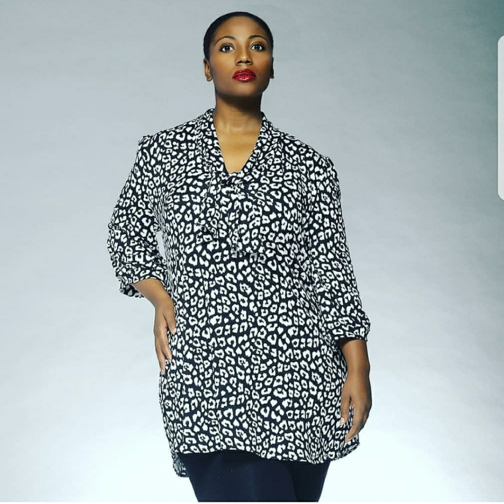 Plus size - Picture 3 of 7